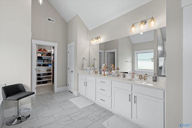 29198 Canoe Circle, Harvest, AL 35749