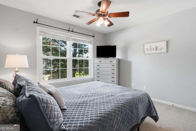 575 Kingsport Drive, Roswell, GA 30076