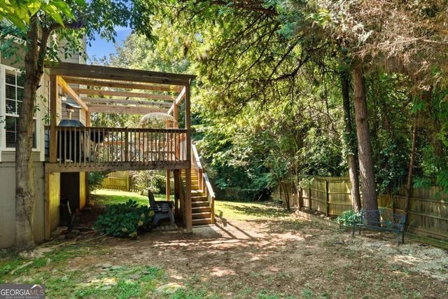 575 Kingsport Drive, Roswell, GA 30076