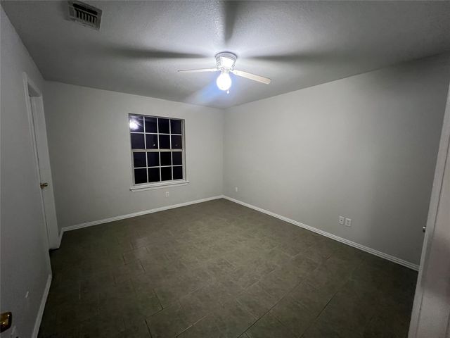 202 Blue Bell Court, Weatherford, TX 76088