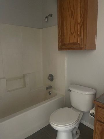 202 Blue Bell Court, Weatherford, TX 76088