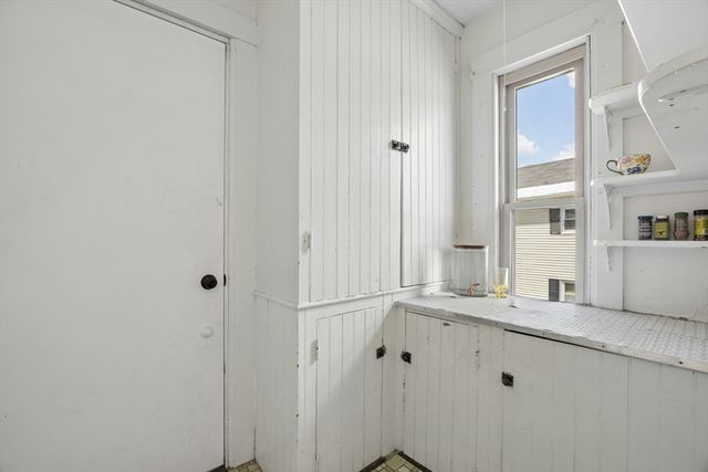 216 Walnut Street, Clinton, MA 01510
