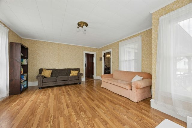 216 Walnut Street, Clinton, MA 01510