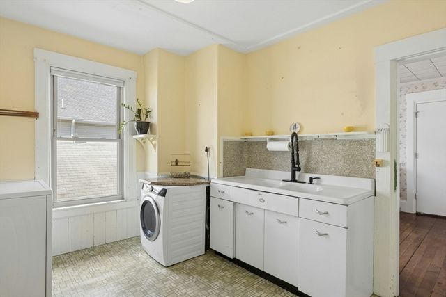 216 Walnut Street, Clinton, MA 01510