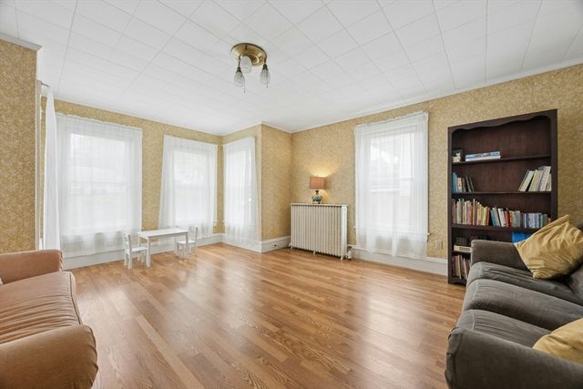 216 Walnut Street, Clinton, MA 01510