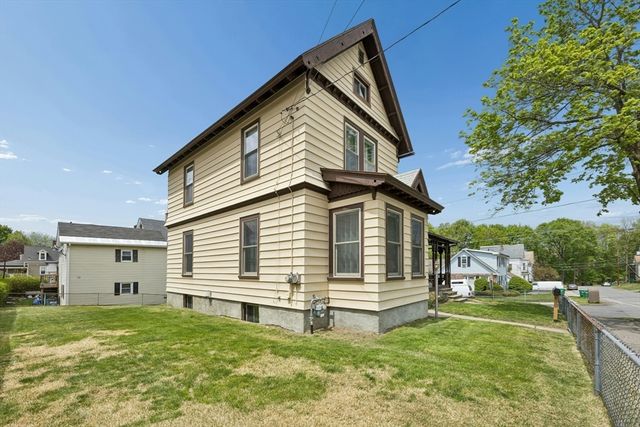 216 Walnut Street, Clinton, MA 01510