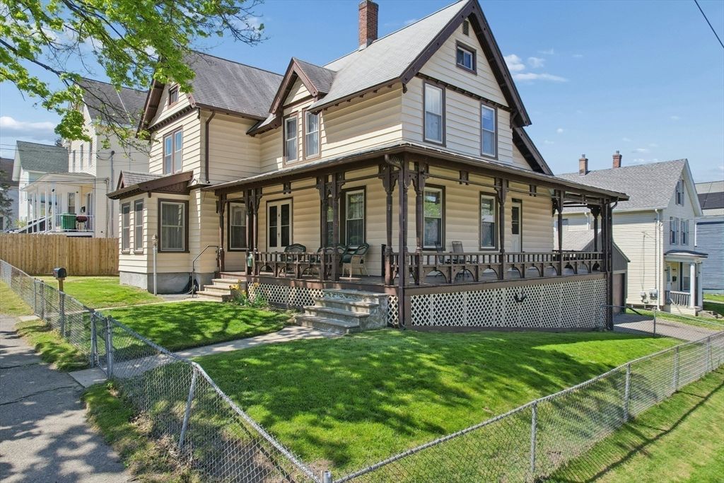 216 Walnut Street, Clinton, MA 01510