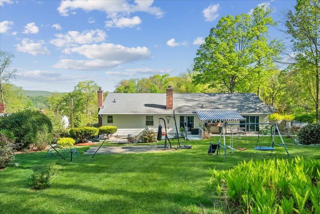 25 Gabriel Drive, Cortlandt Manor, NY 10567