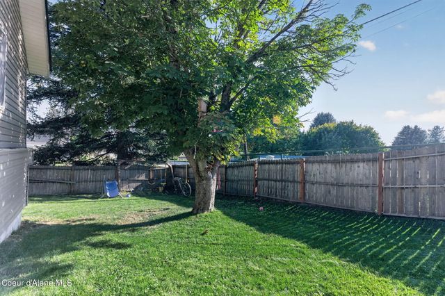 15170 Coeur D'Alene St, Rathdrum, ID 83858
