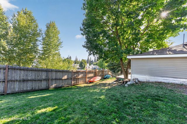 15170 Coeur D'Alene St, Rathdrum, ID 83858