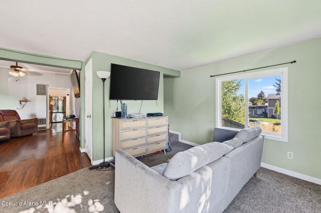 15170 Coeur D'Alene St, Rathdrum, ID 83858