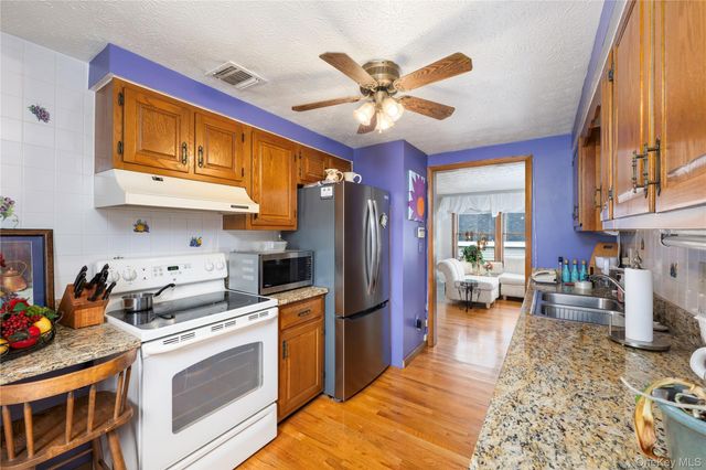 11 Academy Street, Beacon, NY 12508