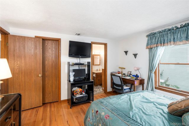 11 Academy Street, Beacon, NY 12508