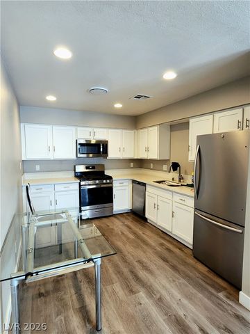2133 Petersham Court D, Las Vegas, NV 89108