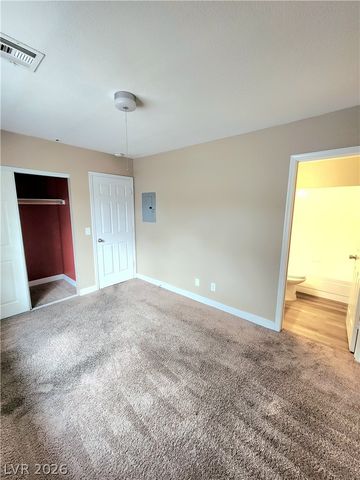 2133 Petersham Court D, Las Vegas, NV 89108