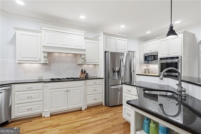 507 Blue Ridge Way, Canton, GA 30114