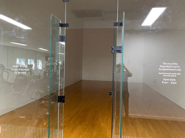 4990 NW 97th Pl 314, Doral, FL 33178