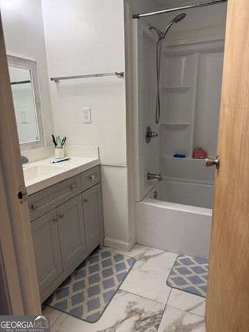 5070 Rockborough Trail, Norcross, GA 30071