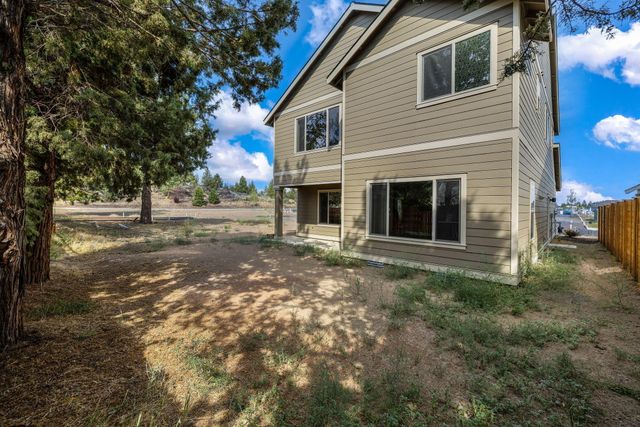 20615 Kira Drive 386, Bend, OR 97702