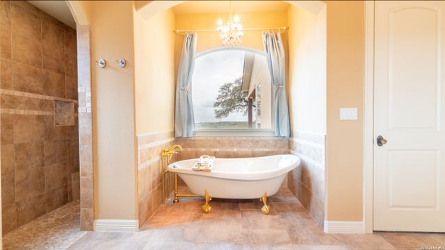 1041 Mystic Breeze, Spring Branch, TX 78070