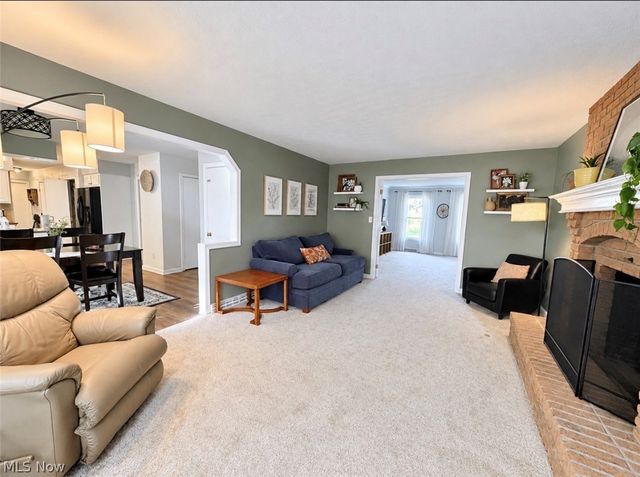5791 Nicholson Drive, Hudson, OH 44236