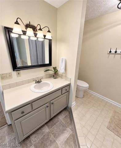 5791 Nicholson Drive, Hudson, OH 44236