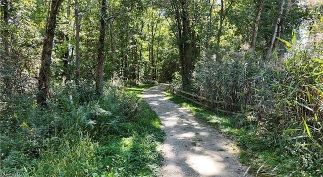5791 Nicholson Drive, Hudson, OH 44236
