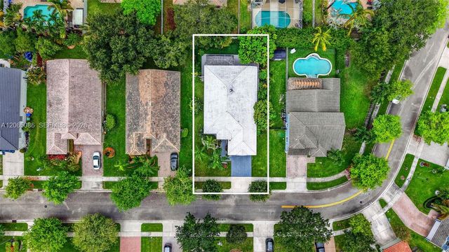 13356 NW 16th Street, Pembroke Pines, FL 33028