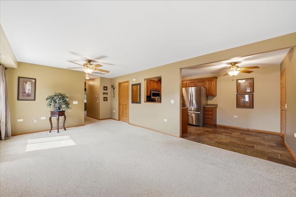 1350 Rock Run Drive 27, Crest Hill, IL 60403 — photo 5