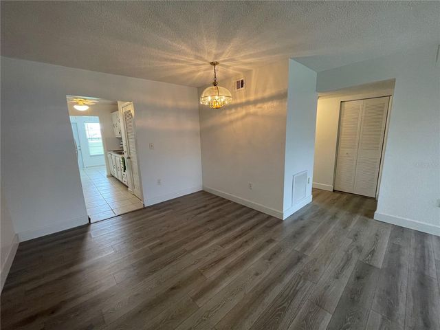 9950 62ND TERRACE N 106, St Petersburg, FL 33708