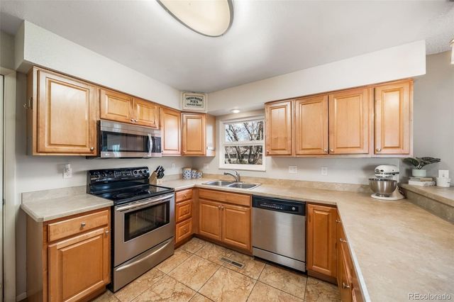 6670 S Elm Circle, Centennial, CO 80121