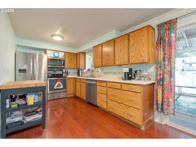 7018 Ne 55TH Ave, Vancouver, WA 98661