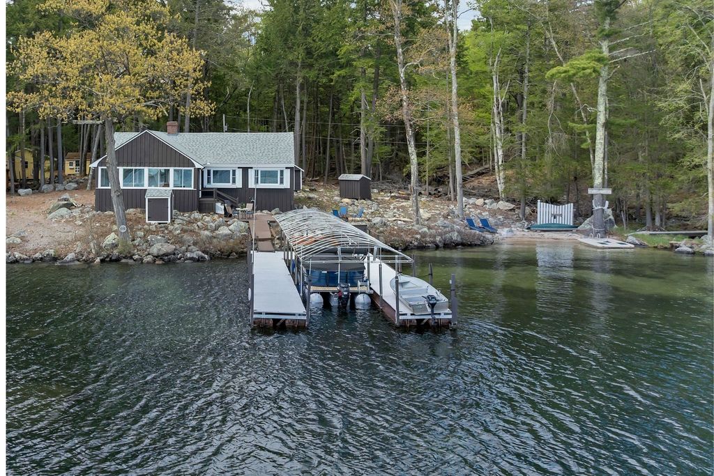 292 Bear Island, Meredith, NH 03253