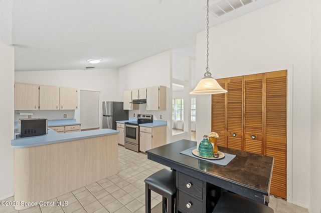 2626 Trinity Avenue SE, Palm Bay, FL 32909