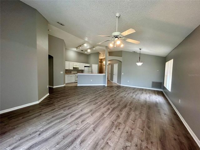 138 SIR PHILLIPS DRIVE, Davenport, FL 33837