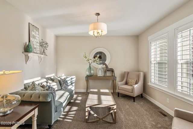 11177 S Miriam Oaks Drive, South Jordan, UT 84095