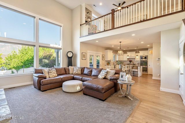 11177 S Miriam Oaks Drive, South Jordan, UT 84095