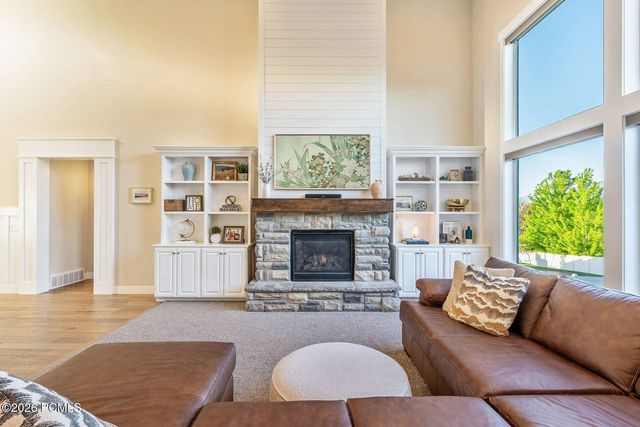 11177 S Miriam Oaks Drive, South Jordan, UT 84095