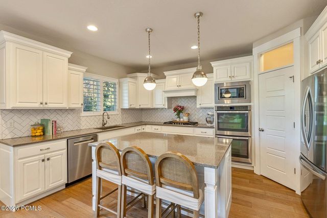 11177 S Miriam Oaks Drive, South Jordan, UT 84095