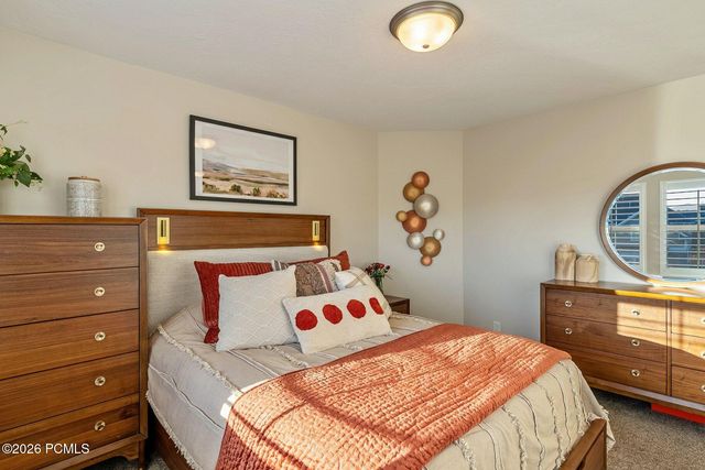 11177 S Miriam Oaks Drive, South Jordan, UT 84095