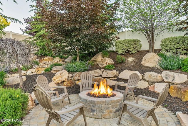 11177 S Miriam Oaks Drive, South Jordan, UT 84095