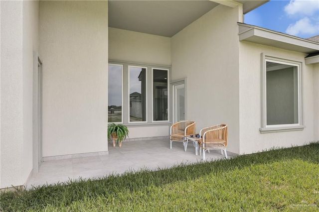 1015 Magnolia Street, Mission, TX 78573