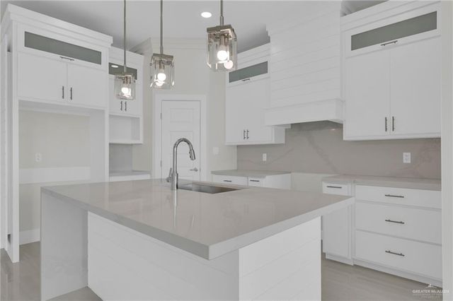 1015 Magnolia Street, Mission, TX 78573