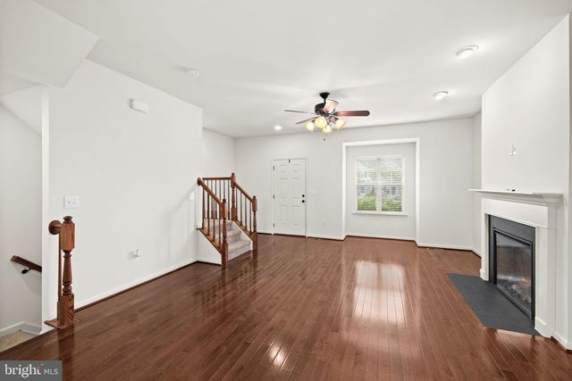 7278 STATESMAN BLVD, Ruther Glen, VA 22546