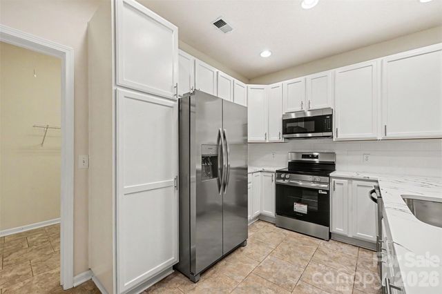 12114 Groth Court, Charlotte, NC 28277