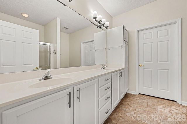 12114 Groth Court, Charlotte, NC 28277