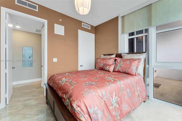18201 Collins Avenue 3907, Sunny Isles Beach, FL 33160