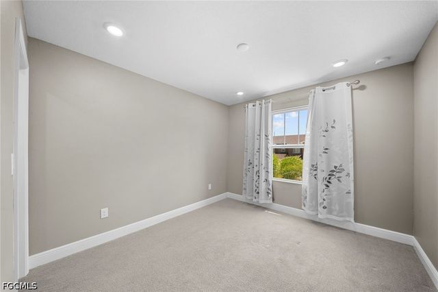 15121 piping plover CT, North Fort Myers, FL 33917