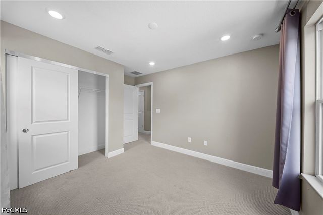 15121 piping plover CT, North Fort Myers, FL 33917