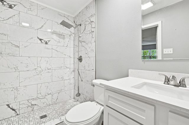4205 Longstraw Drive, Fort Worth, TX 76137
